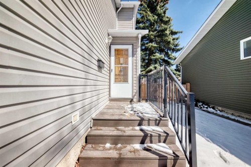216 Hawkwood Boulevard Nw, Calgary, AB - Outdoor With Exterior