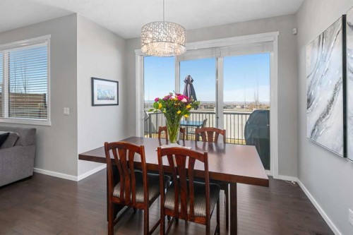 49 Tuscany Ridge Circle Nw, Calgary, AB - Indoor Photo Showing Dining Room