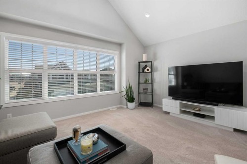 49 Tuscany Ridge Circle Nw, Calgary, AB - Indoor Photo Showing Living Room