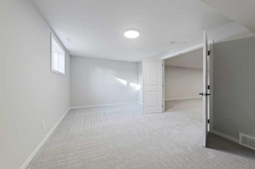 117 5 Avenue Se, High River, AB - Indoor Photo Showing Other Room