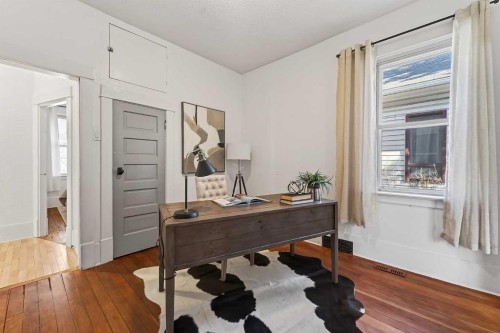 1815 4 Street Nw, Calgary, AB - Indoor Photo Showing Office