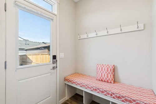 93 Wolf Gate, Okotoks, AB - Indoor