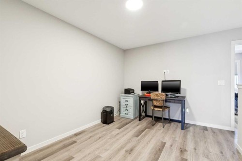 93 Wolf Gate, Okotoks, AB - Indoor Photo Showing Office