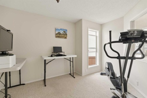 68 Cranfield Place Se, Calgary, AB - Indoor