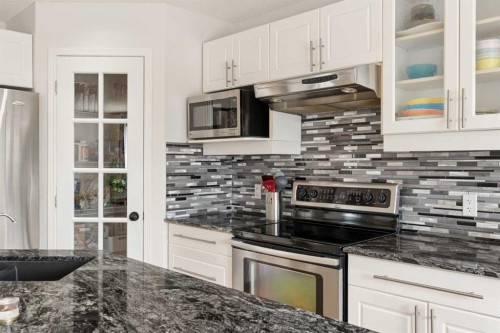 68 Cranfield Place Se, Calgary, AB - Indoor Photo Showing Kitchen With Stainless Steel Kitchen With Upgraded Kitchen