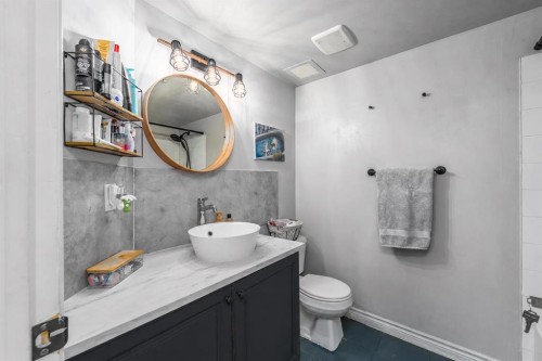 1004-1121 6 Avenue Sw, Calgary, AB - Indoor Photo Showing Bathroom