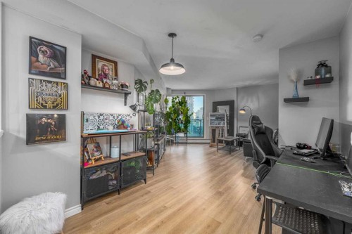 1004-1121 6 Avenue Sw, Calgary, AB - Indoor Photo Showing Other Room