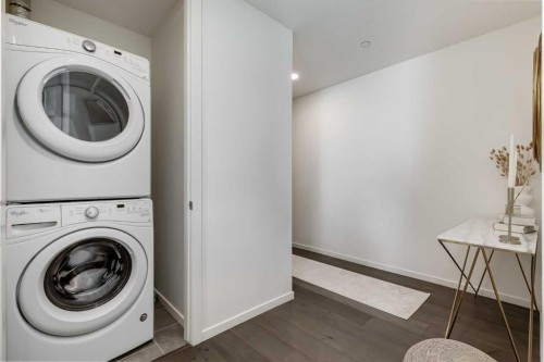3211-99 Copperstone Park Se, Calgary, AB - Indoor Photo Showing Laundry Room