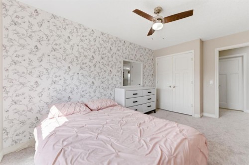 99 Marquis Cove Se, Calgary, AB - Indoor Photo Showing Bedroom