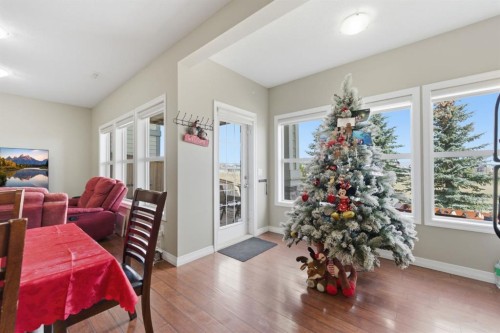 99 Marquis Cove Se, Calgary, AB - Indoor Photo Showing Other Room