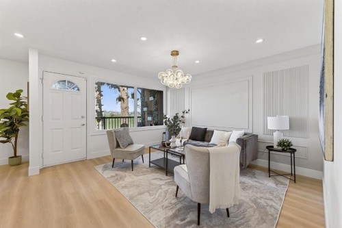 1607 Marlyn Way Ne, Calgary, AB - Indoor