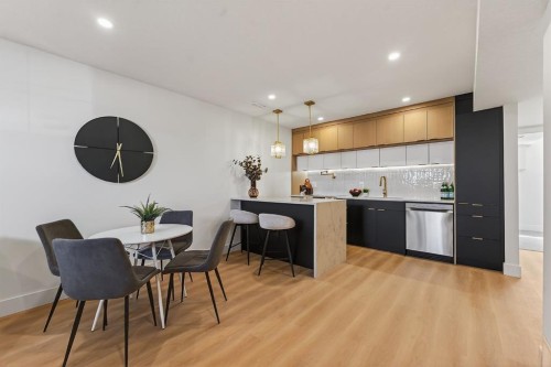 1607 Marlyn Way Ne, Calgary, AB - Indoor