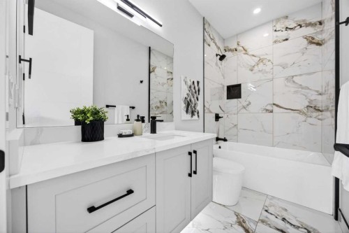 107 Hartford Road Nw, Calgary, AB - Indoor Photo Showing Bathroom