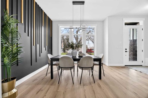 107 Hartford Road Nw, Calgary, AB - Indoor Photo Showing Dining Room