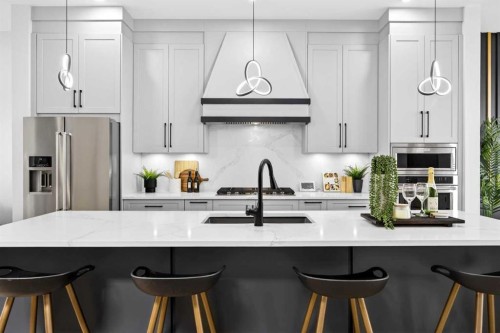 107 Hartford Road Nw, Calgary, AB - Indoor Photo Showing Kitchen With Stainless Steel Kitchen With Upgraded Kitchen