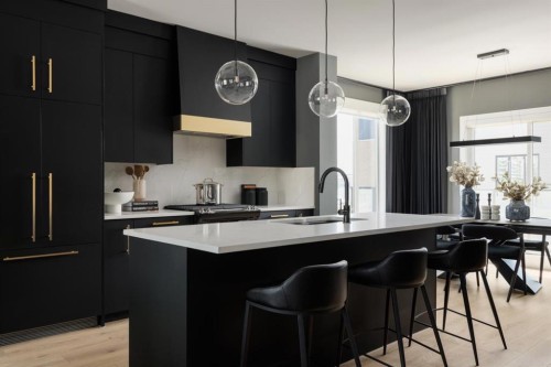 512-8155 8 Avenue Sw, Calgary, AB - Indoor Photo Showing Kitchen With Upgraded Kitchen