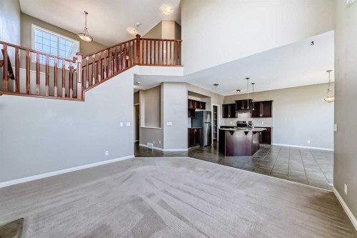 60 Sunset Circle, Cochrane, AB - Indoor