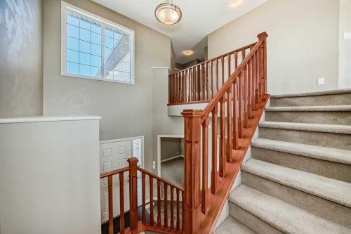 60 Sunset Circle, Cochrane, AB - Indoor Photo Showing Other Room