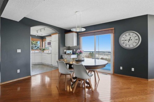 131 Edgebrook Circle Nw, Calgary, AB - Indoor Photo Showing Dining Room