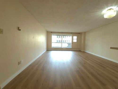 504-221 6 Avenue Se, Calgary, AB - Indoor Photo Showing Other Room
