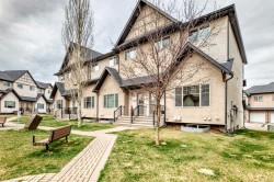 10 Cimarron Vista Gardens Okotoks, AB T1S 0G2