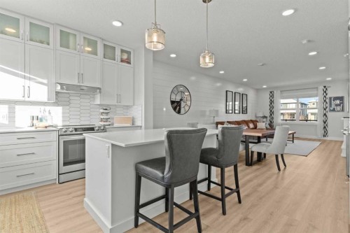 47 Wolf Willow Boulevard Se, Calgary, AB - Indoor Photo Showing Kitchen With Stainless Steel Kitchen With Upgraded Kitchen