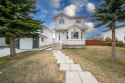 88 Applemont Close SECalgary, AB T2A 7S3