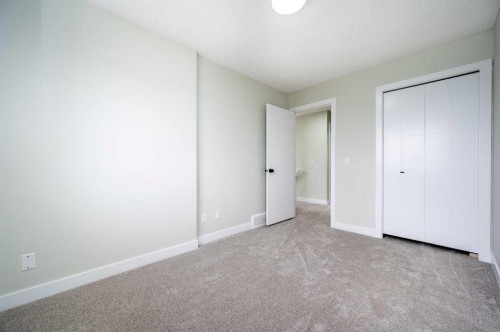 88 Applemont Close Se, Calgary, AB - Indoor Photo Showing Other Room