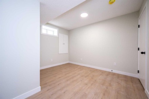 88 Applemont Close Se, Calgary, AB - Indoor Photo Showing Other Room