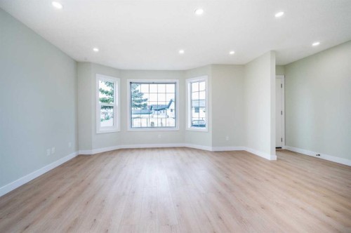 88 Applemont Close Se, Calgary, AB - Indoor Photo Showing Other Room