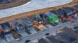 105 Carringvue Manor NWCalgary, AB T3P 0W2