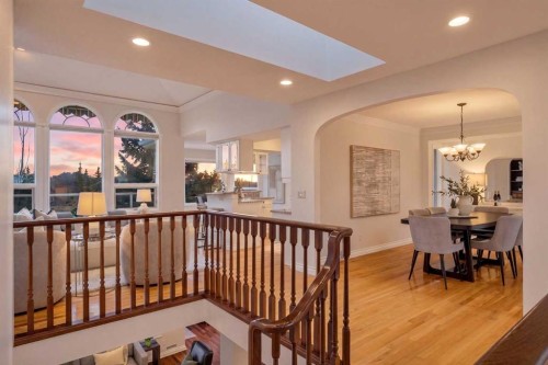 7051 Christie Briar Manor Sw, Calgary, AB - Indoor