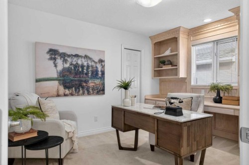 7051 Christie Briar Manor Sw, Calgary, AB - Indoor Photo Showing Office