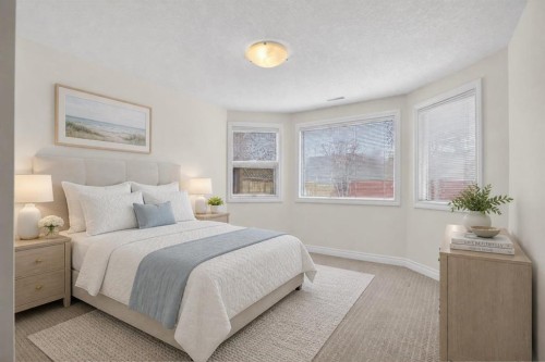 7051 Christie Briar Manor Sw, Calgary, AB - Indoor Photo Showing Bedroom