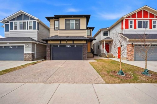 15 Saddlecrest Link Ne, Calgary, AB - Outdoor With Facade