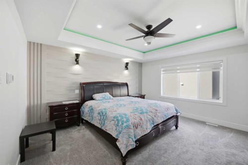 15 Saddlecrest Link Ne, Calgary, AB - Indoor Photo Showing Bedroom