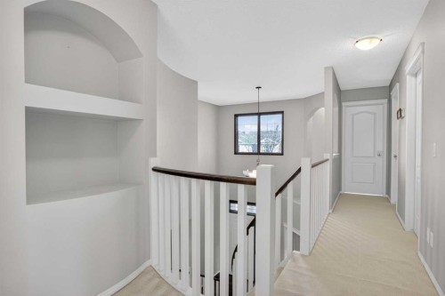 71 Springborough Green Sw, Calgary, AB - Indoor Photo Showing Other Room