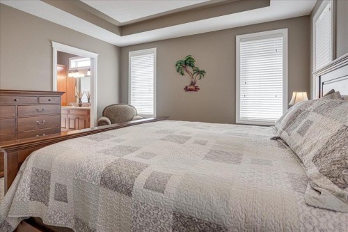 33550 Range Road 23, Rural Mountain View County, AB - Indoor Photo Showing Bedroom