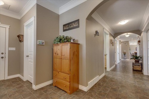 33550 Range Road 23, Rural Mountain View County, AB - Indoor Photo Showing Other Room