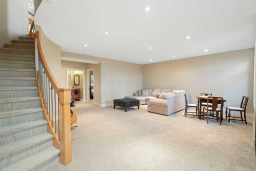1308 21 Avenue Nw, Calgary, AB - Indoor Photo Showing Other Room