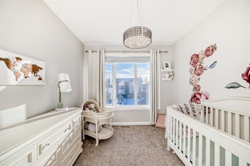 4627 83 Street Nw, Calgary, AB - Indoor Photo Showing Bedroom