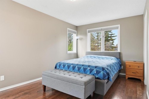 330 Silver Ridge Crescent Nw, Calgary, AB - Indoor Photo Showing Bedroom