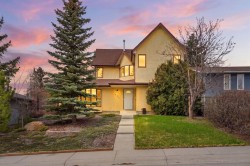 330 Silver Ridge Crescent NW Calgary, AB T3B 3T5
