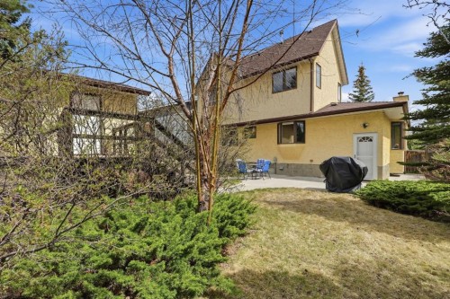 330 Silver Ridge Crescent Nw, Calgary, AB - Outdoor