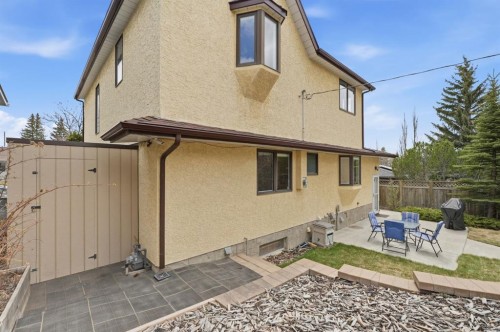 330 Silver Ridge Crescent Nw, Calgary, AB - Outdoor With Exterior