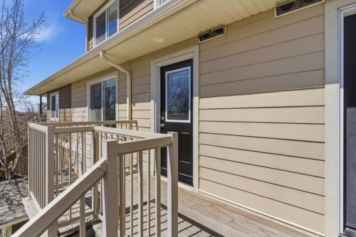 207-323 Fourth Avenue, Strathmore, AB - Outdoor With Exterior