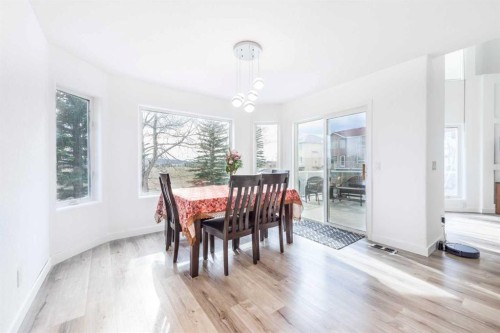 230 Sierra Nevada Place Sw, Calgary, AB - Indoor Photo Showing Dining Room