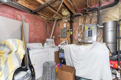 230 Sierra Nevada Place Sw, Calgary, AB - Indoor