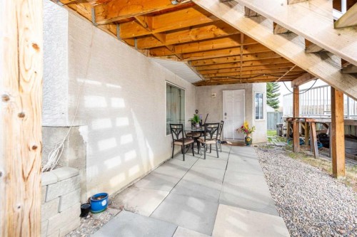 230 Sierra Nevada Place Sw, Calgary, AB - Indoor