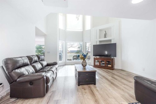 230 Sierra Nevada Place Sw, Calgary, AB - Indoor Photo Showing Living Room